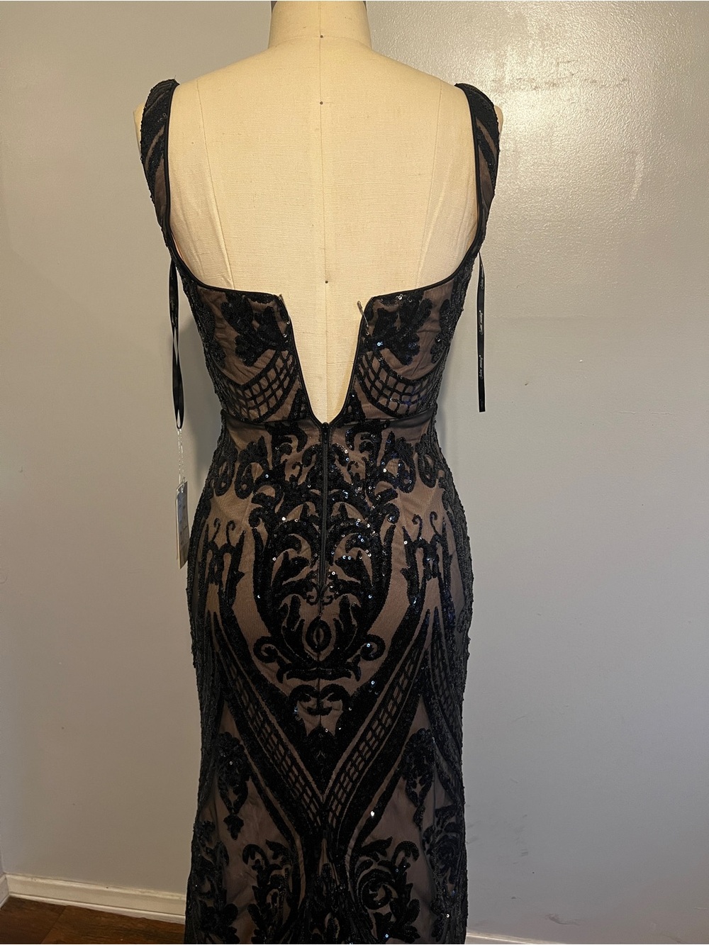 Black-Nude Embroidered Formal Wedding Gown - Sleeveless Evening Dress - Picture 7 of 7